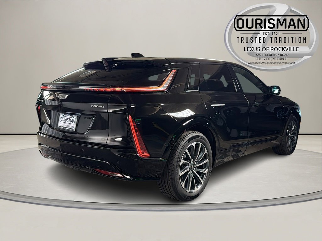 Used 2025 Cadillac Lyriq Sport image 7