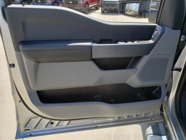 Used 2023 Ford F350 XLT w/ 360-Degree Camera Package AWD/4WD image 11