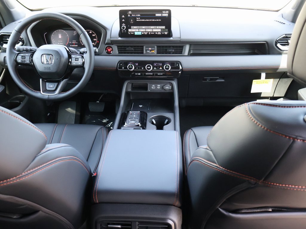 New 2025 Honda Pilot TrailSport image 14