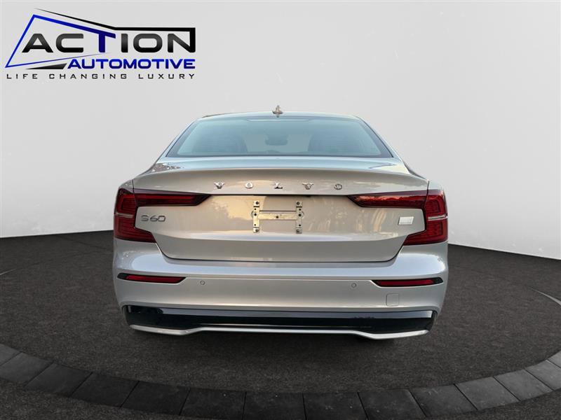 Used 2023 Volvo S60 T8 Plus image 7