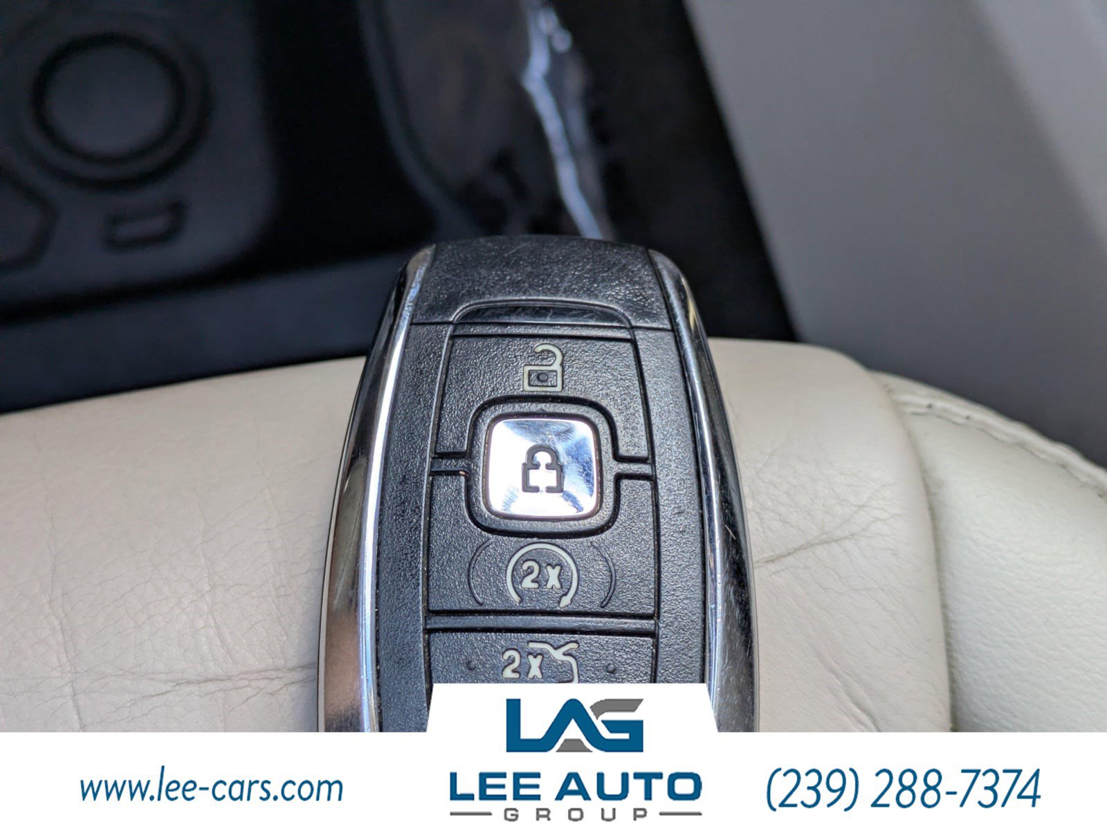 Used 2019 Lincoln Nautilus Select image 26