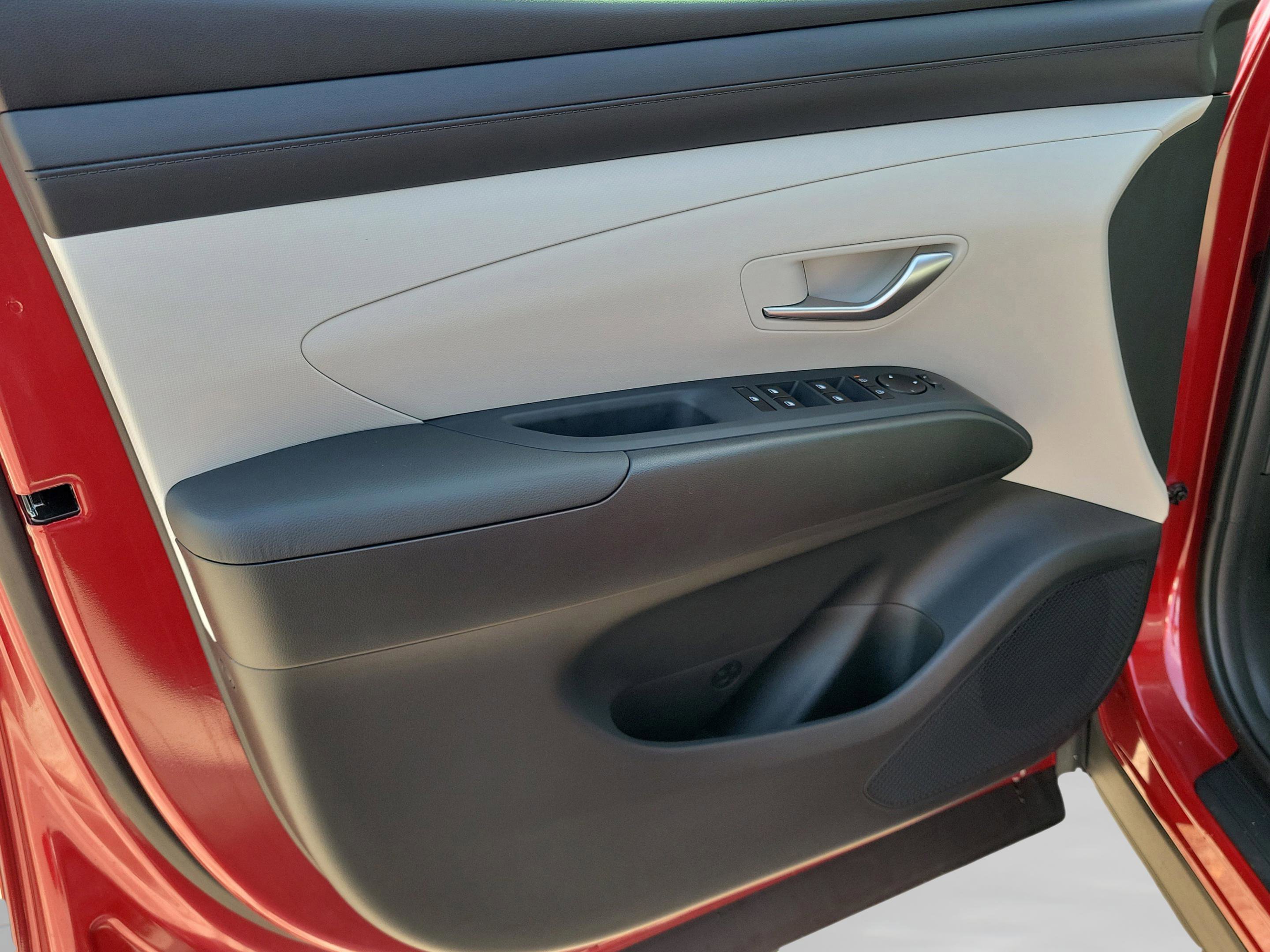 New 2026 Hyundai Tucson SEL image 7