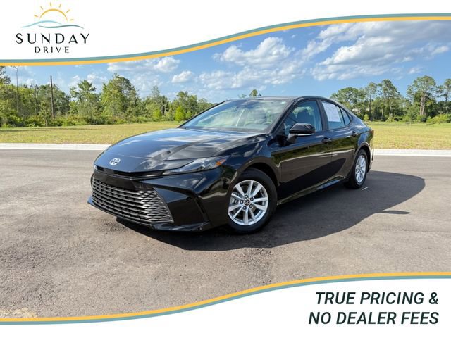Used 2026 Toyota Camry LE FWD image 1