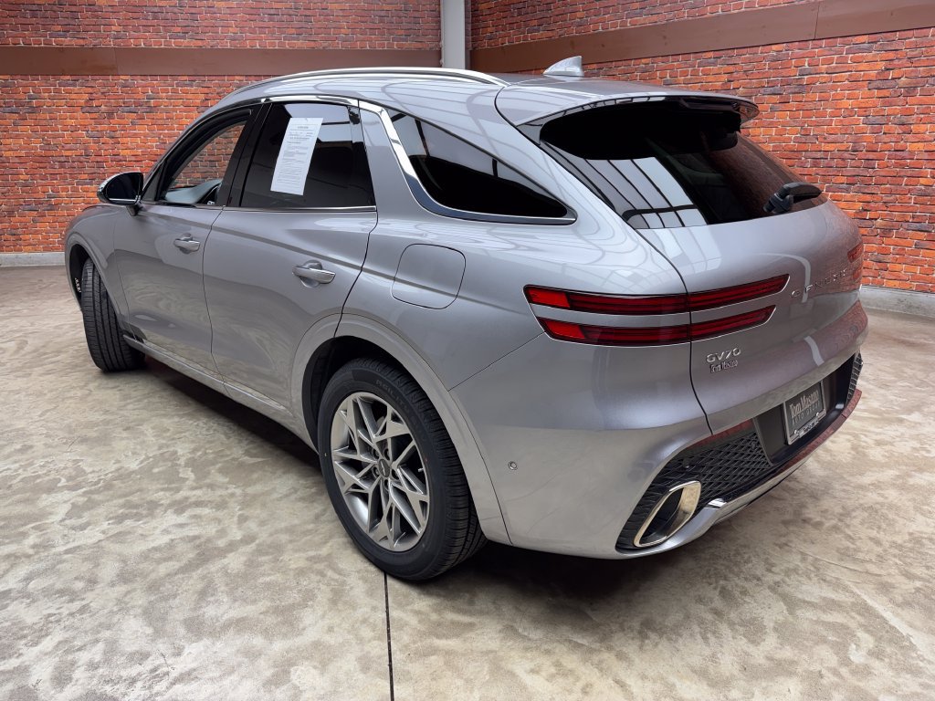 Used 2022 Genesis GV70 2.5T w/ Advanced Package AWD/4WD image 2