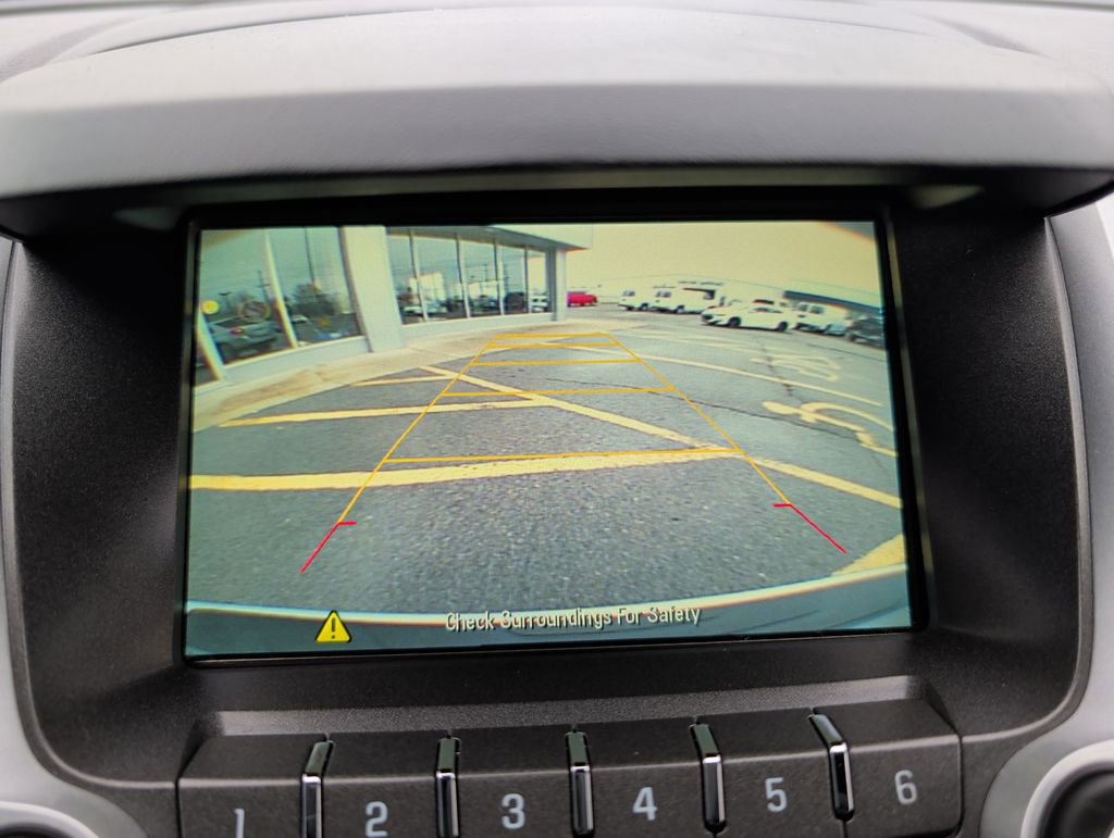 Used 2017 Chevrolet Equinox LT w/ Convenience Package image 14