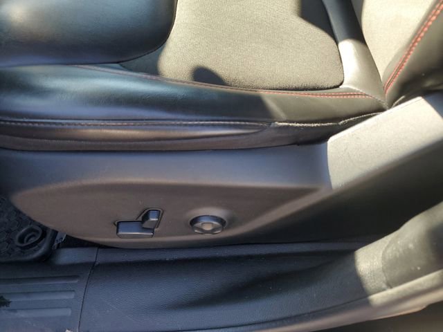 Used 2019 Jeep Cherokee Trailhawk image 18