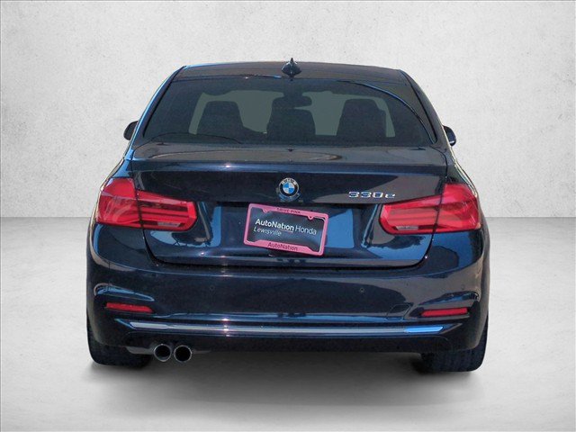 Used 2017 BMW 330e RWD image 7