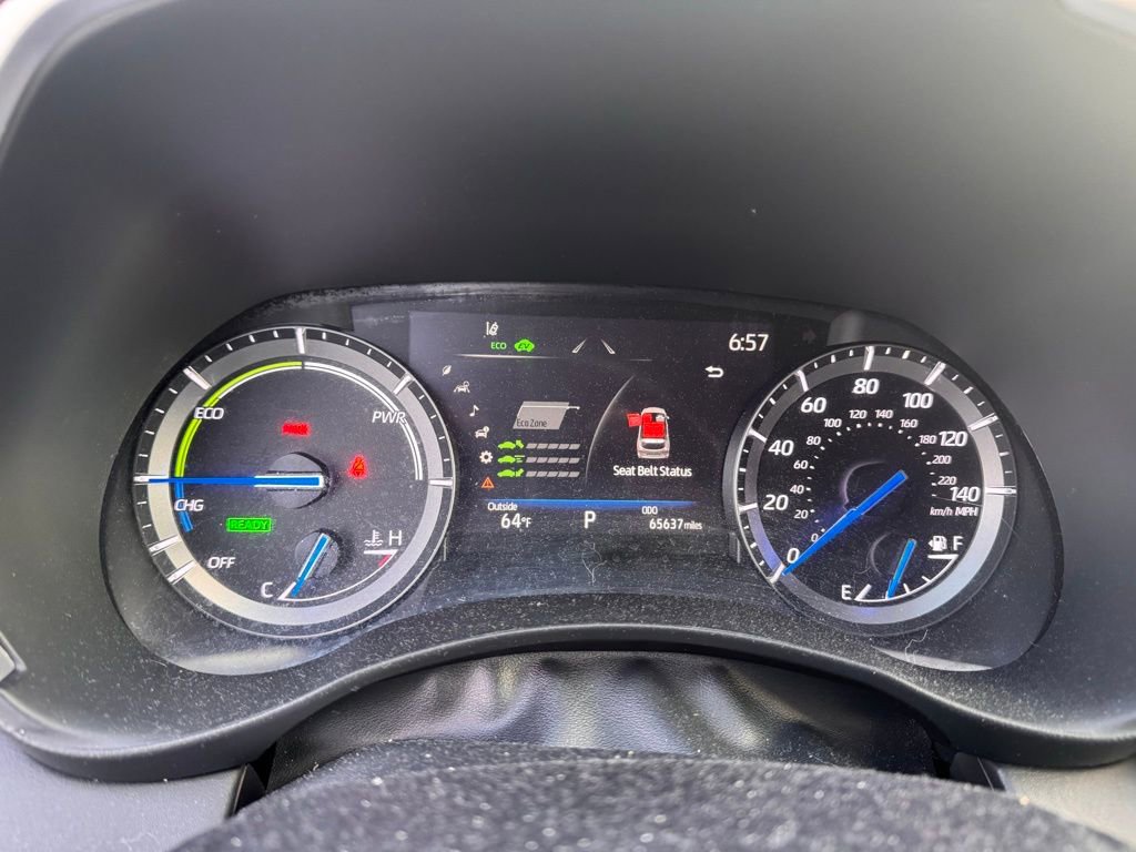 Certified 2021 Toyota Highlander XLE image 5