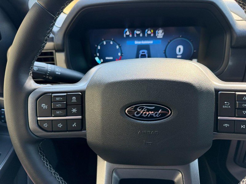 Used 2025 Ford F150 Lariat AWD/4WD image 31