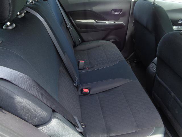 Used 2024 Nissan Kicks SV FWD image 19