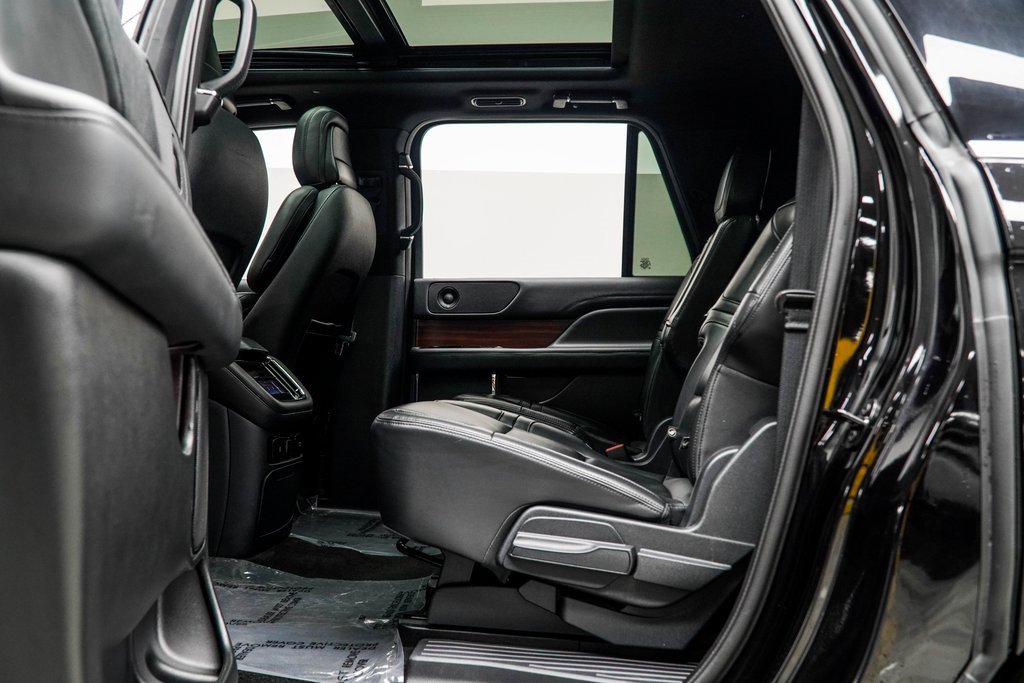 Used 2024 Lincoln Navigator L 4WD image 36