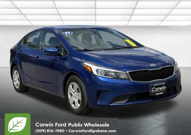 Used 2017 Kia Forte LX FWD image 1