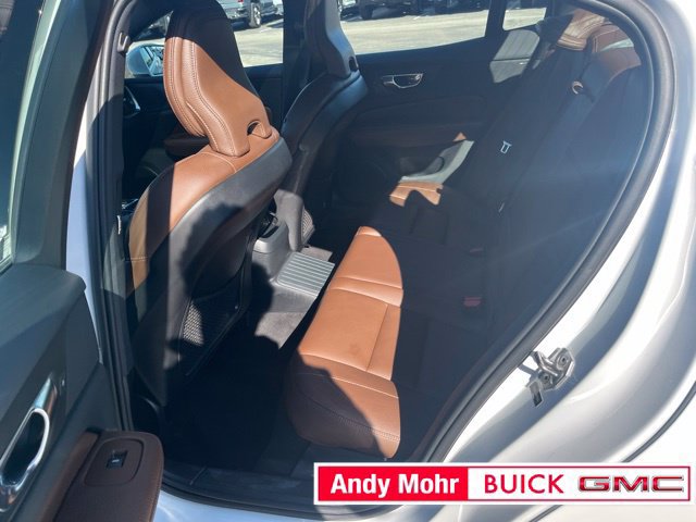 Used 2022 Volvo S60 T8 Inscription w/ Advanced Package AWD/4WD image 32