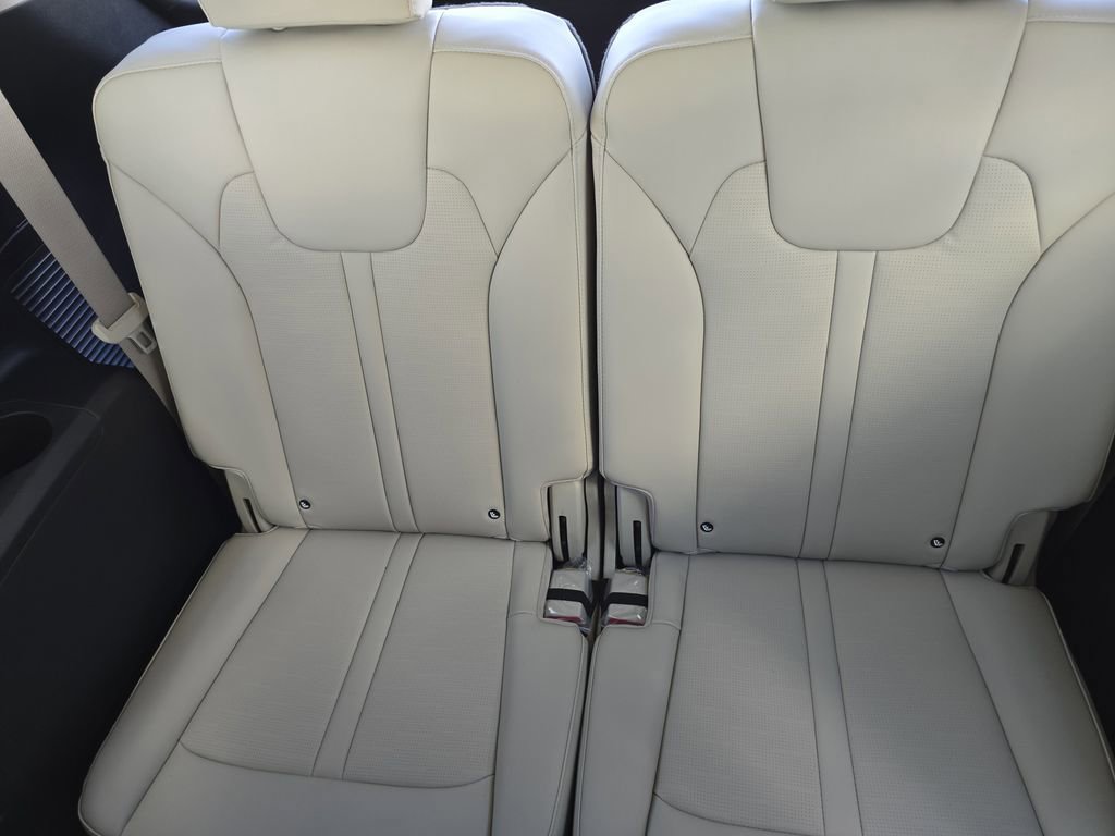 New 2026 Kia Sorento EX image 18