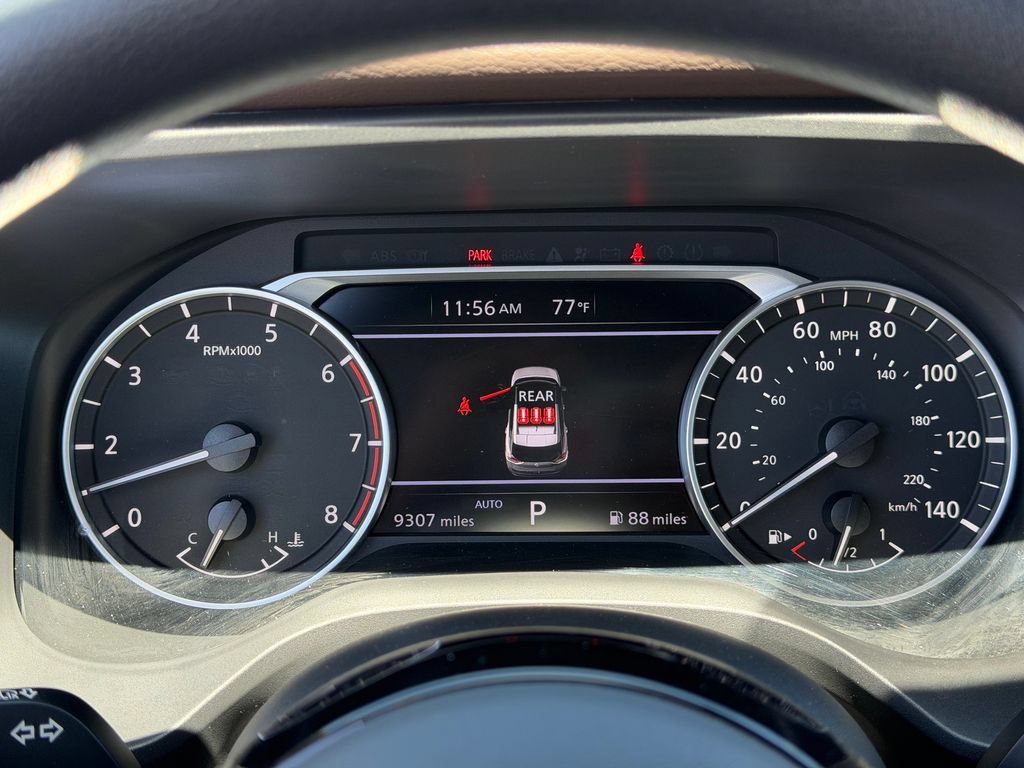 Used 2023 Nissan Rogue SV AWD/4WD image 11