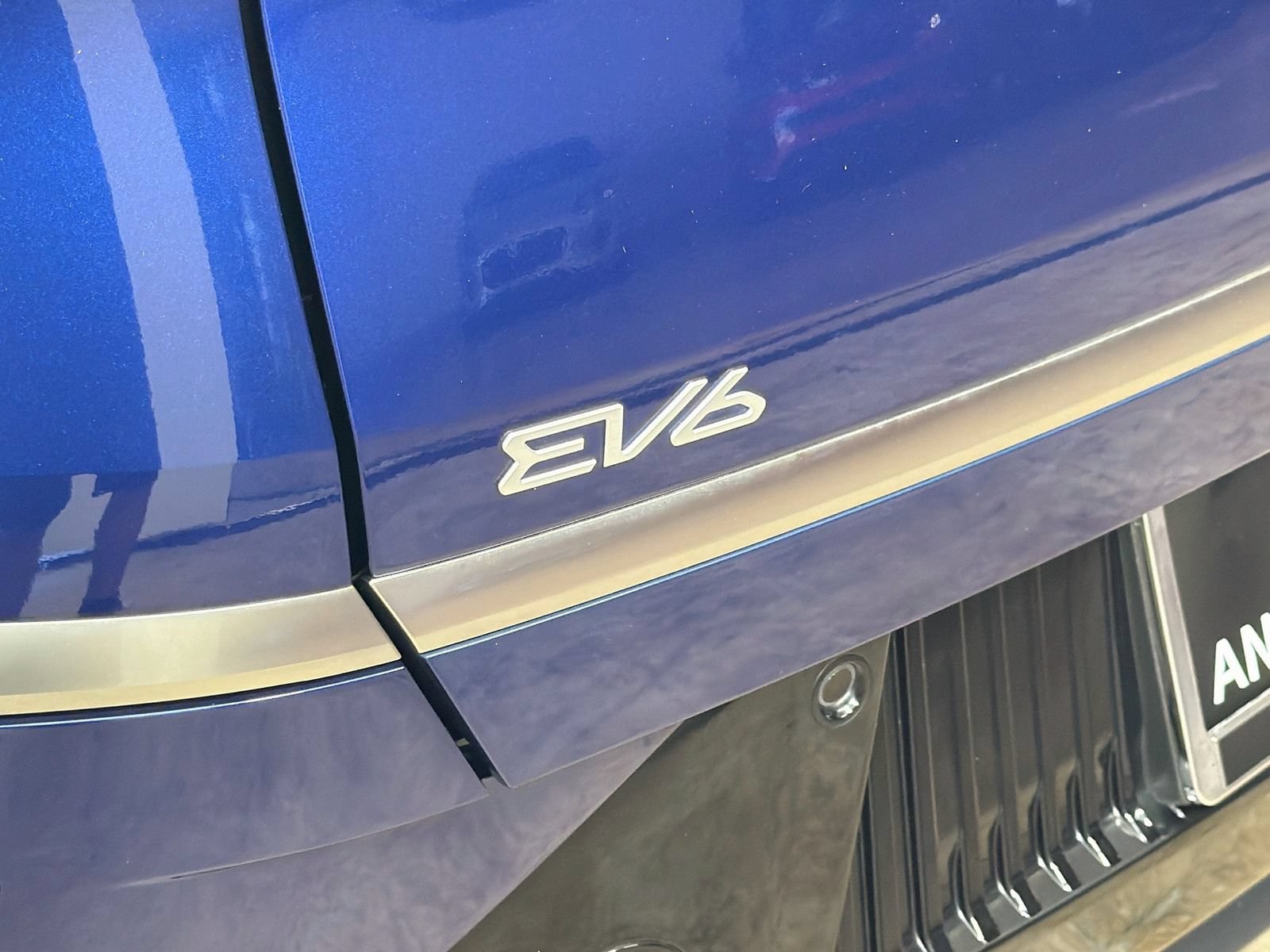 Used 2024 Kia EV6 Wind w/ Wind Technology Package RWD image 28
