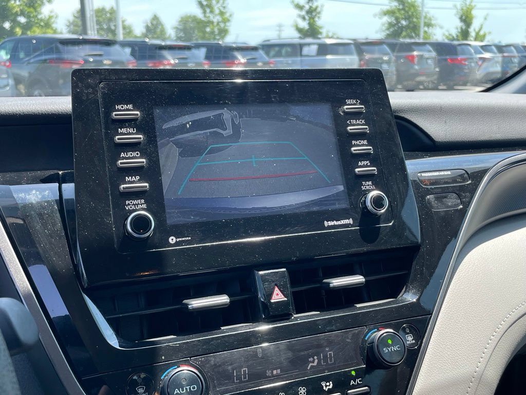 Used 2022 Toyota Camry LE FWD image 17