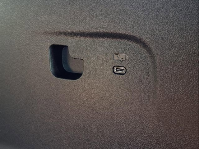 New 2026 GMC Acadia Denali Ultimate w/ LPO, Floor Liner Package image 25