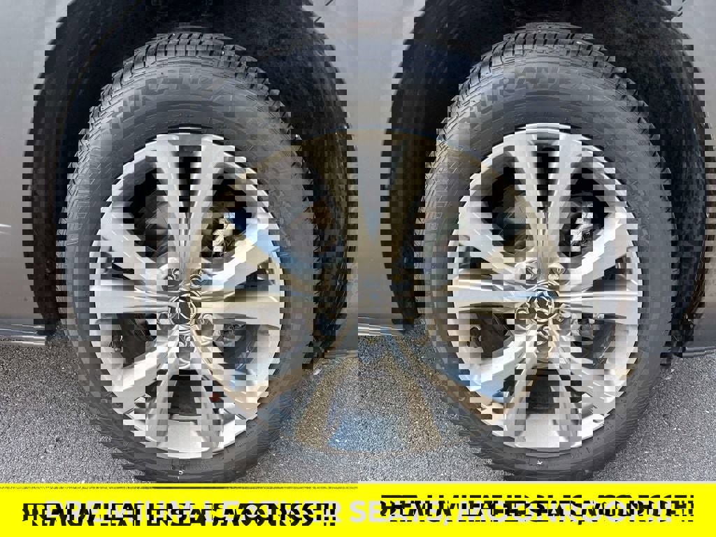 Used 2023 MAZDA CX-30 AWD 2.5 S w/ Premium Package image 29