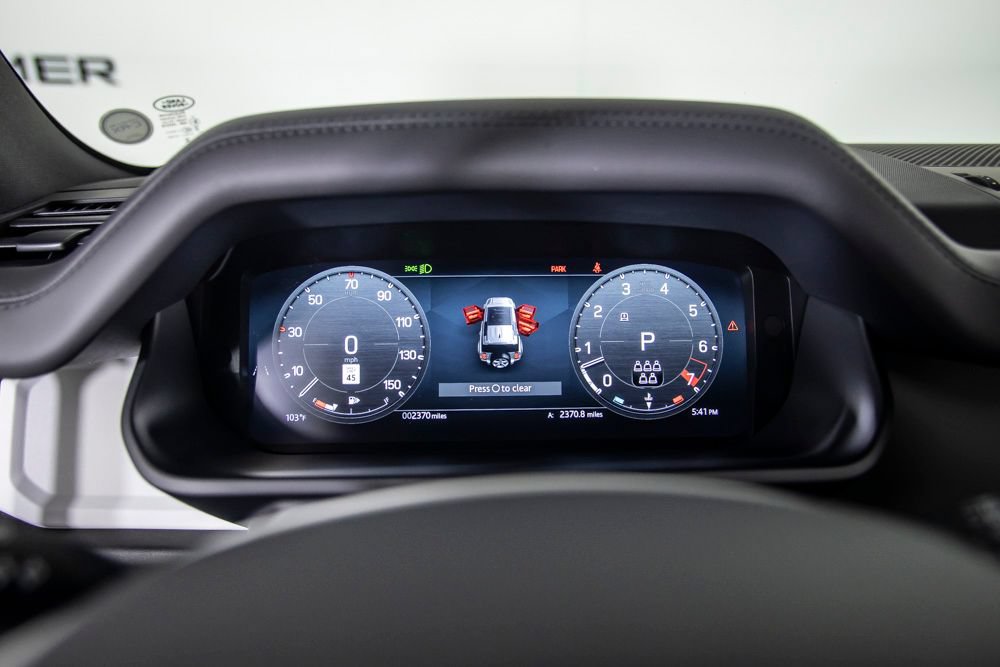 Used 2026 Land Rover Defender 110 X-Dynamic SE AWD/4WD image 27