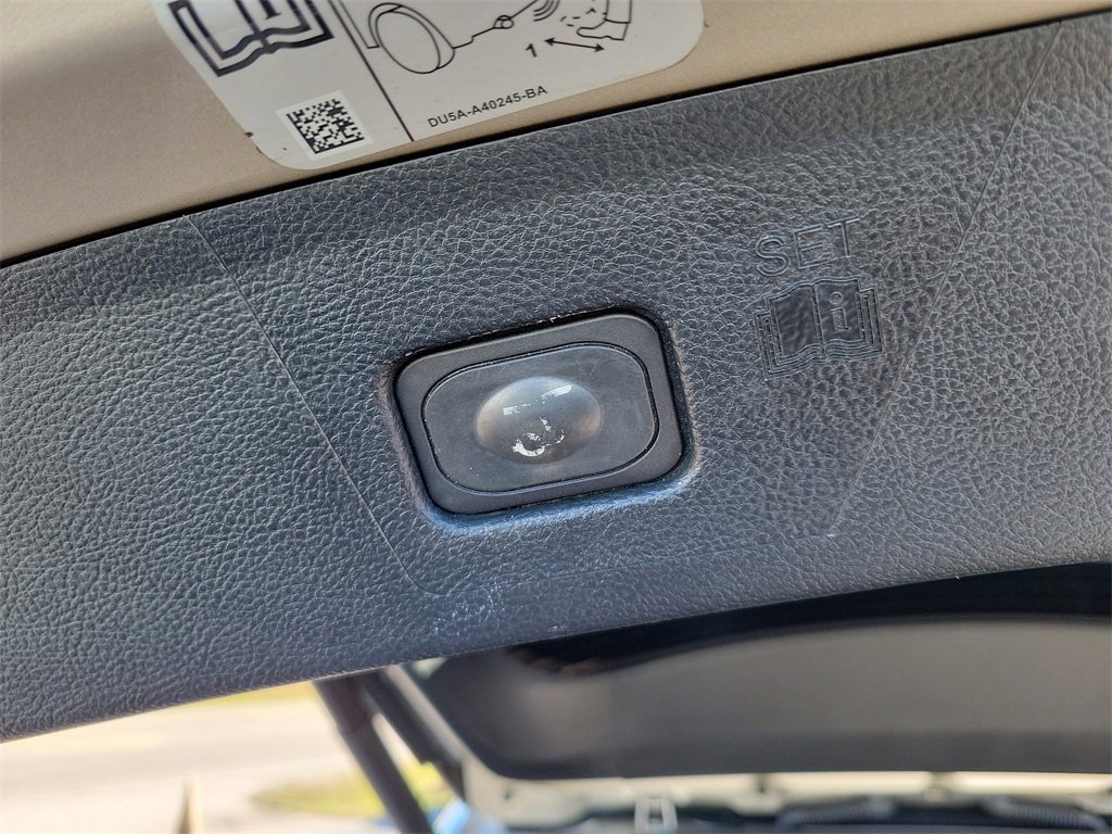 Used 2018 Ford Edge SEL w/ Equipment Group 201A image 11