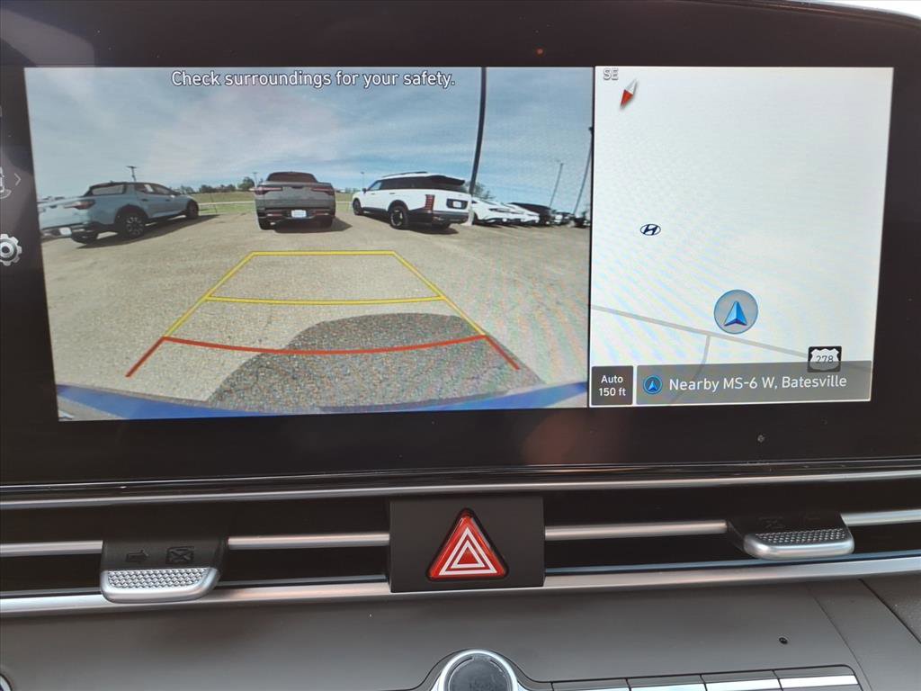 Used 2024 Hyundai Elantra SEL w/ Convenience Package image 27