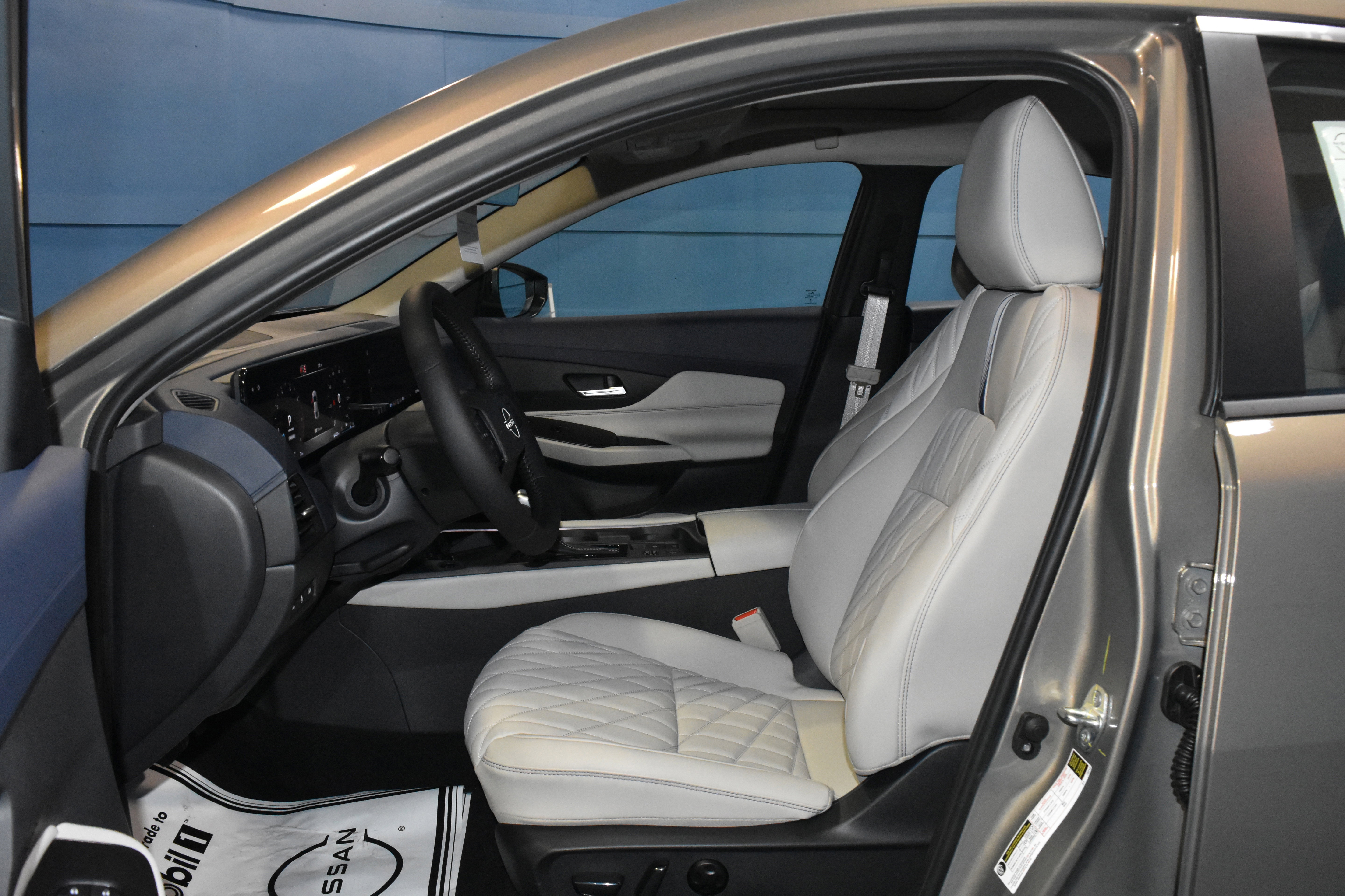 New 2026 Nissan Sentra SL w/ Floor Mat Package image 5