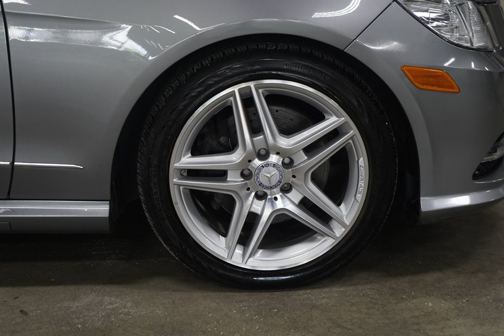 Used 2013 Mercedes-Benz E 350 Sedan image 33