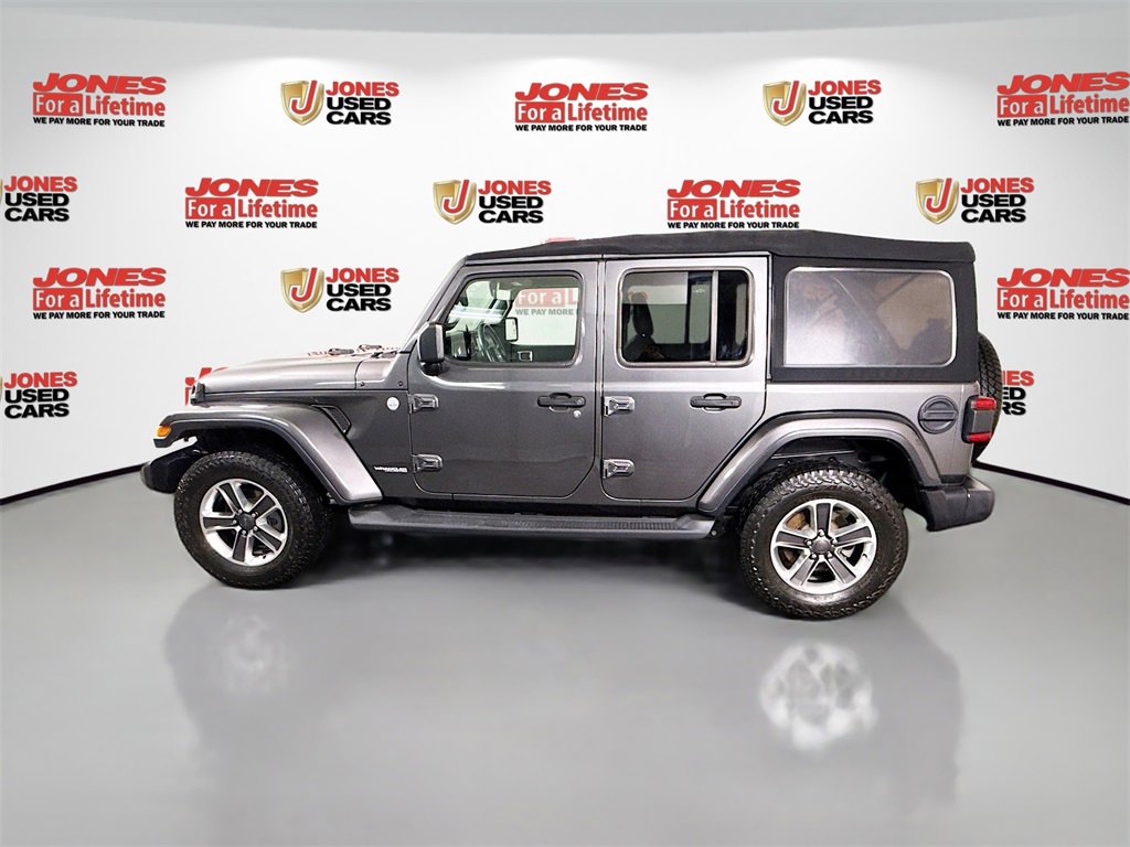 Used 2018 Jeep Wrangler Unlimited Sahara image 15