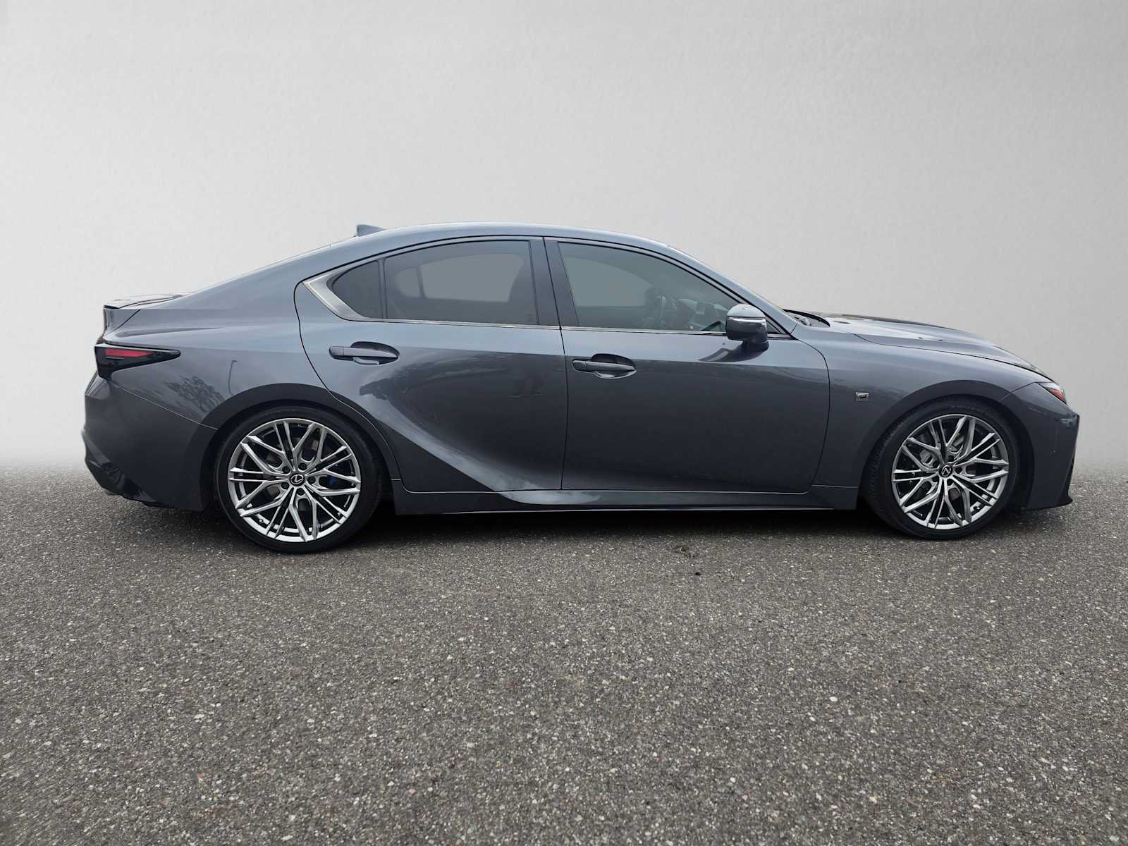 Used 2022 Lexus IS 500 RWD image 2