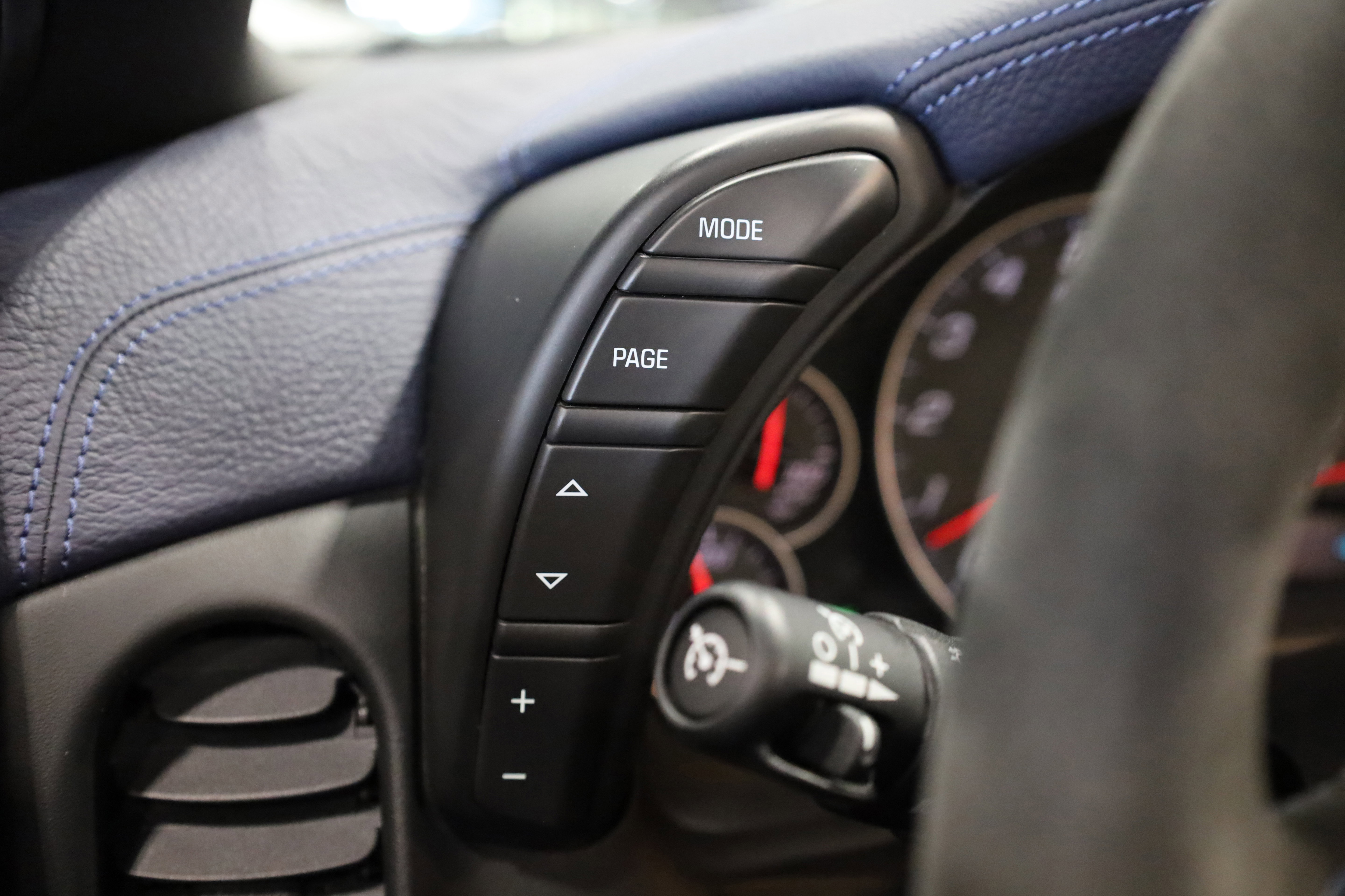 Used 2013 Chevrolet Corvette 427 w/ 1SC Preferred Equipment Group image 23