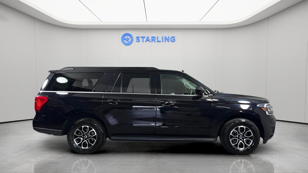 Used 2024 Ford Expedition Max XLT AWD/4WD image 11