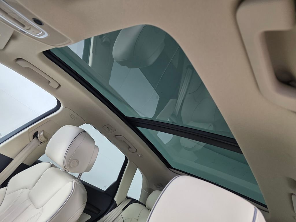 Used 2024 Audi Q5 2.0T Premium image 12