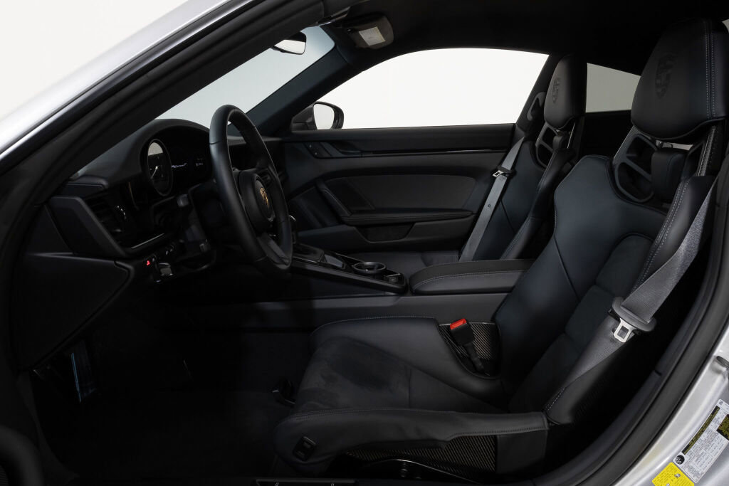 Used 2024 Porsche 911 Carrera T image 26