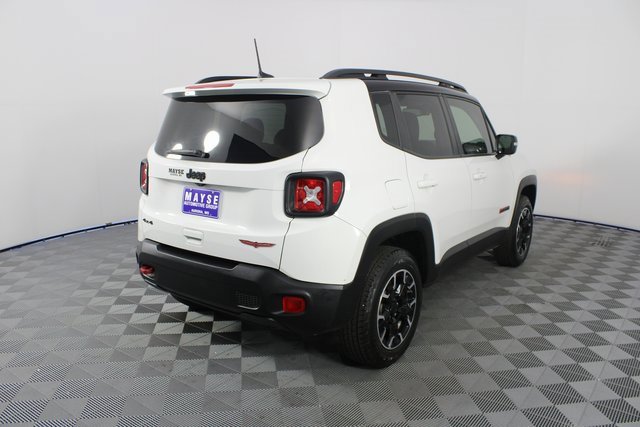 Used 2023 Jeep Renegade Trailhawk image 23