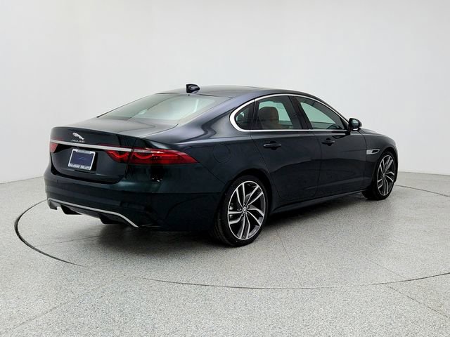 New 2024 Jaguar XF R-Dynamic SE image 5