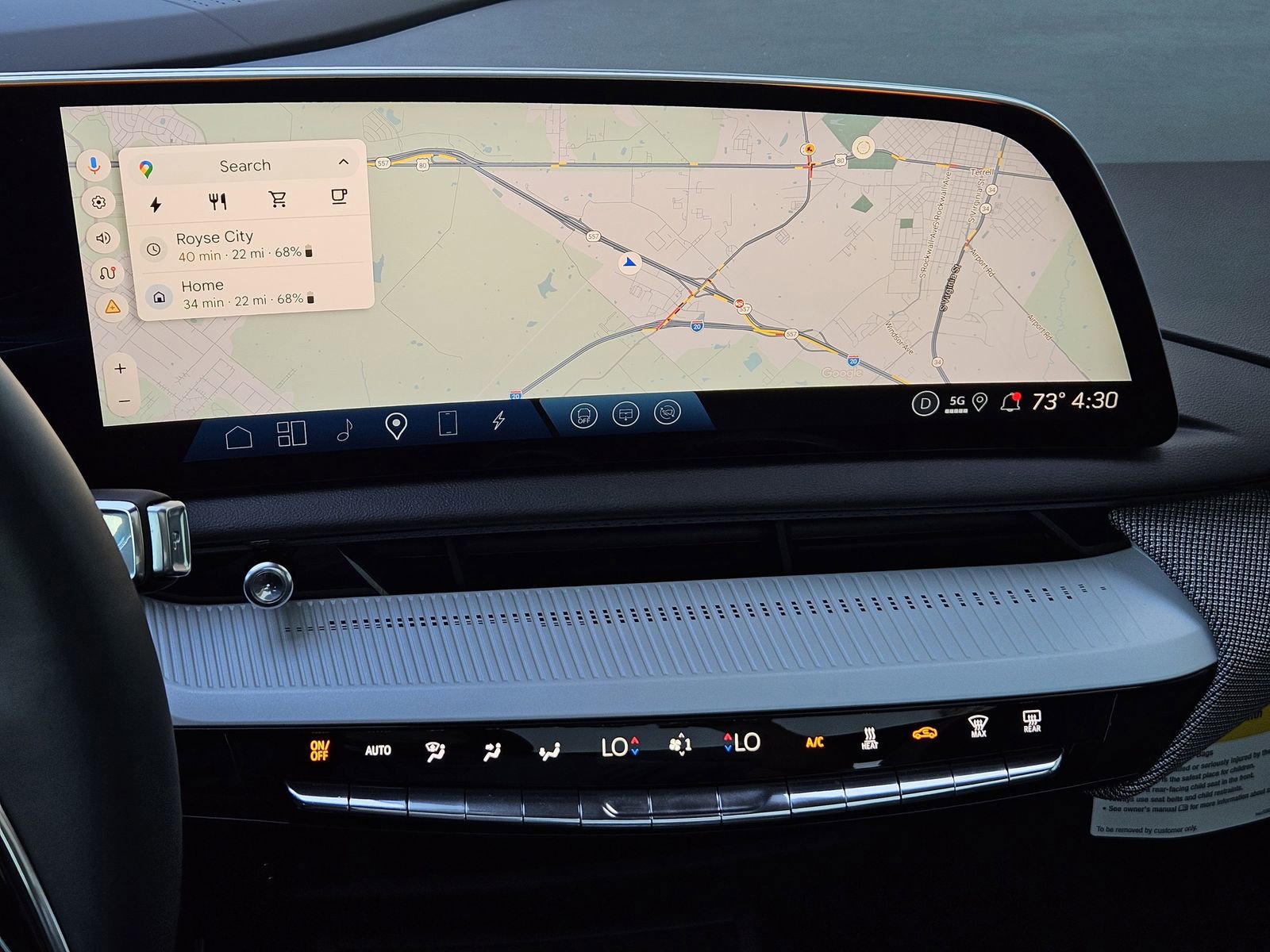 New 2026 Cadillac Optiq Luxury 1 image 18