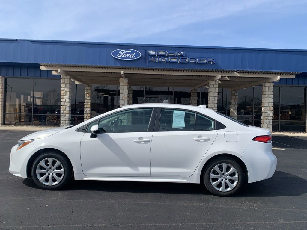 Used 2020 Toyota Corolla LE image 6