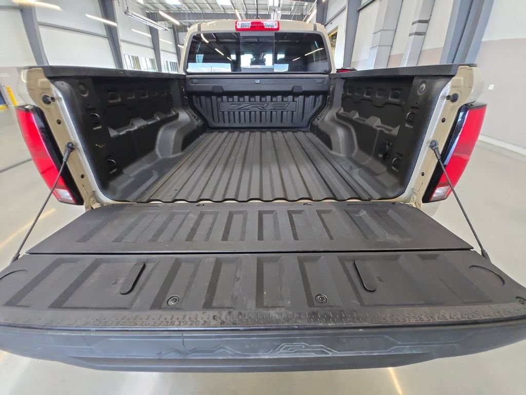 Certified 2024 Chevrolet Colorado ZR2 w/ ZR2 Convenience Package III AWD/4WD image 23