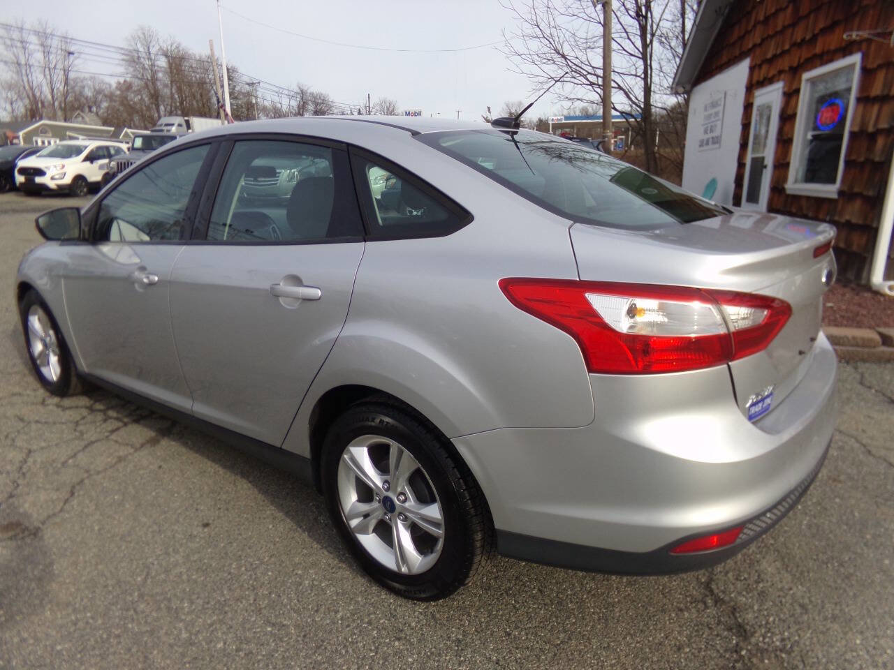 Used 2013 Ford Focus SE image 8