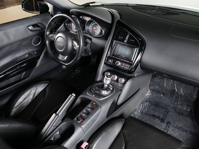 Used 2011 Audi R8 V8 AWD/4WD image 15