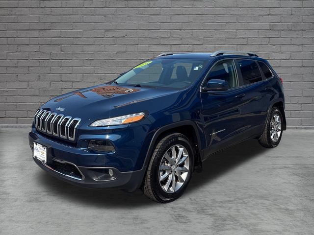 Used 2018 Jeep Cherokee Limited w/ Trailer Tow Group AWD/4WD image 3