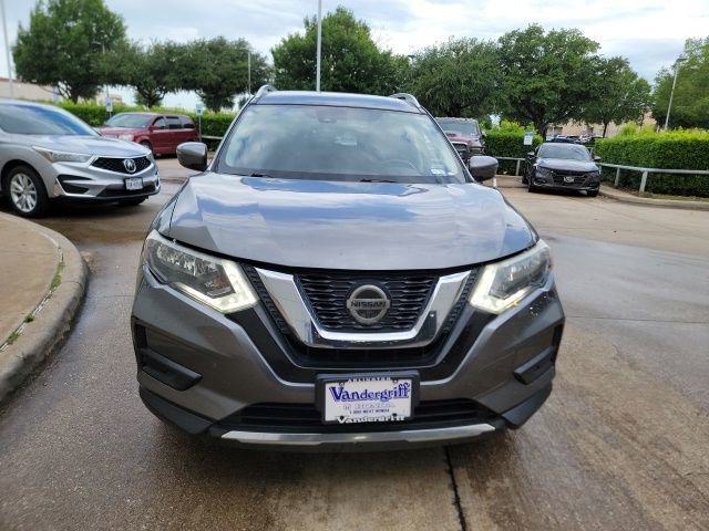 Used 2020 Nissan Rogue S w/ Special Edition Package FWD image 2