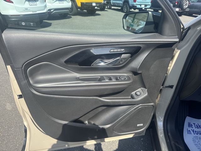 Used 2022 GMC Terrain AT4 w/ Infotainment Package II AWD/4WD image 22
