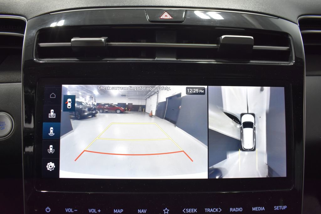 Used 2023 Hyundai Tucson Limited image 23