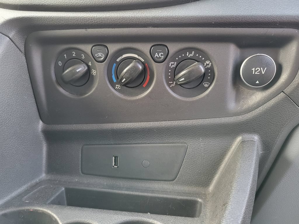 Used 2019 Ford Transit 150 130 Low Roof RWD image 12