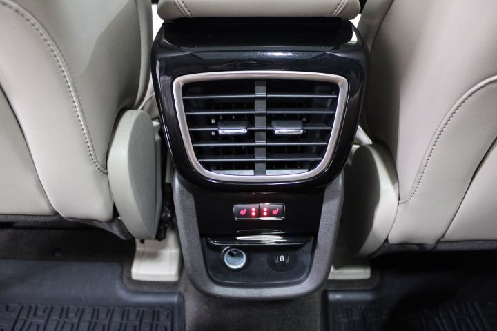 Used 2022 Lincoln Nautilus Reserve AWD/4WD image 33