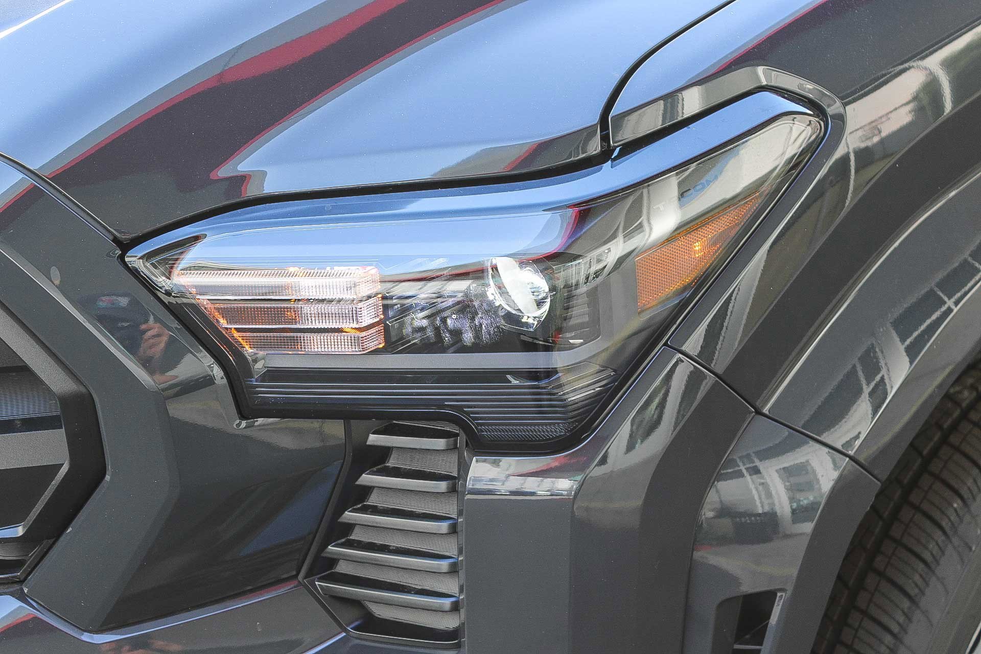 New 2025 Toyota Tacoma SR5 image 5