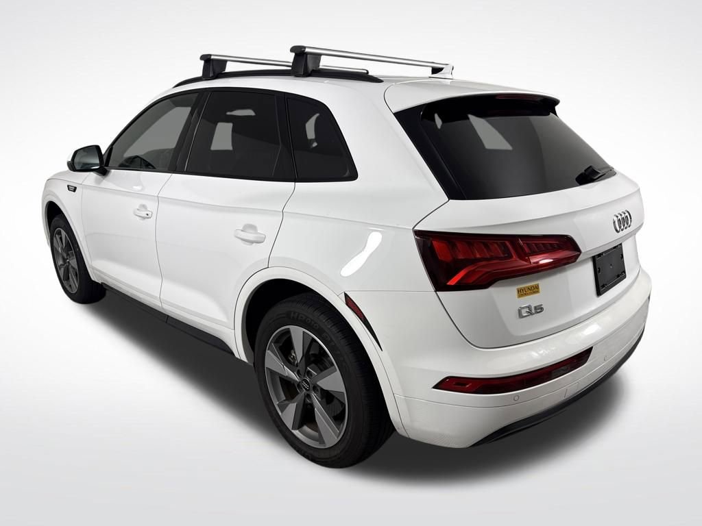 Used 2020 Audi Q5 2.0T Premium w/ Titanium Sport Package image 5