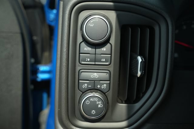 Used 2022 Chevrolet Silverado 1500 Custom Trail Boss w/ LPO, Dark Essentials Package AWD/4WD image 32